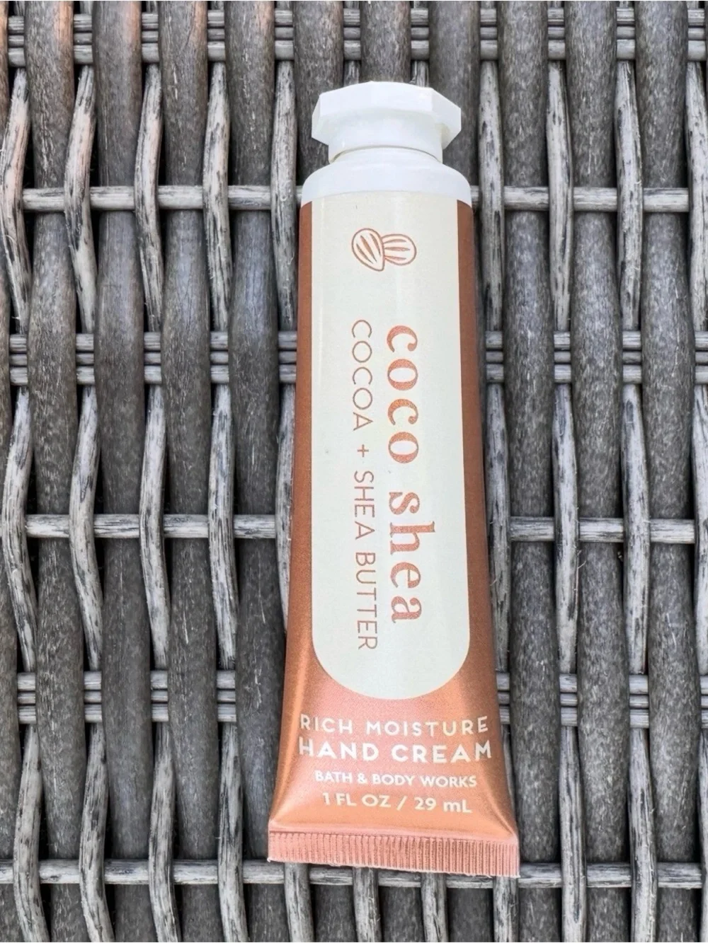 Bath & Body Works rich cocoa
